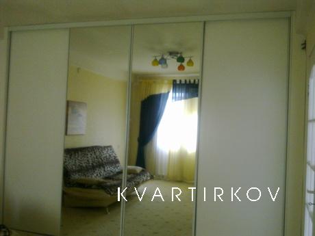 Сдаю 1к.кв в ЮМР,часы,сутки,ночь., Краснодар - квартира посуточно