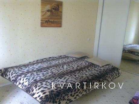 Сдаю 1к.кв в ЮМР,часы,сутки,ночь., Краснодар - квартира посуточно