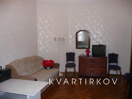 Rent apartment in the center, Saint Petersburg - apartment by the day