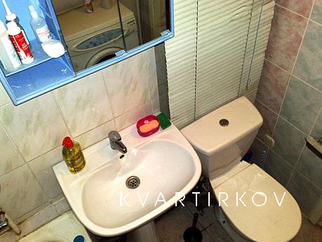 1 к.кв. р-н п. Пушкина, Ж/Д вокзал., Челябинск - квартира посуточно