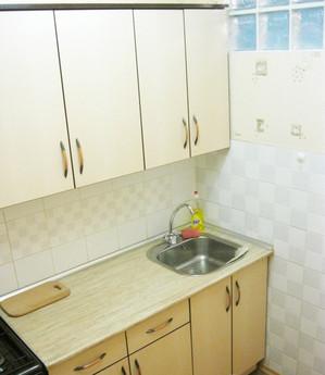 Снять квартиру посуточно в Москве!, Москва - квартира посуточно