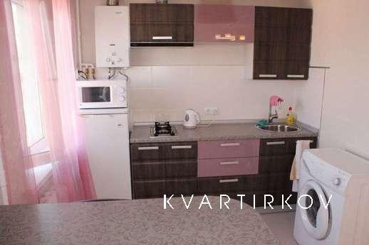 Сдам посуточно студию в центре, евро, Краснодар - квартира посуточно