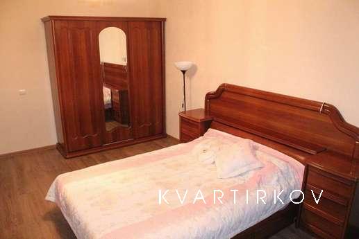 Сдам посуточно 2-комн.кв люкс в центре, Краснодар - квартира посуточно