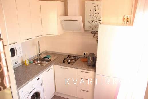 Кв посуточно центр Аврора, Wi-Fi, Краснодар - квартира посуточно