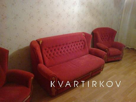 Apartment 3-bedroom on the street. Kalin, Dnipro (Dnipropetrovsk) - apartment by the day