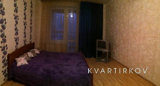 Квартира  рядом с метро Динамо, Екатеринбург - квартира посуточно