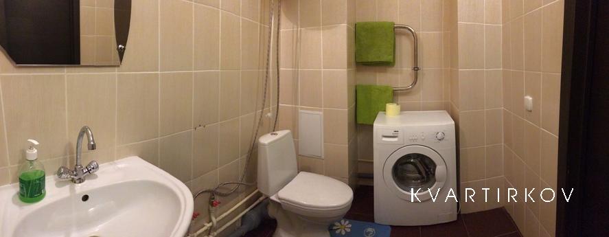 Квартира  рядом с метро Динамо, Екатеринбург - квартира посуточно