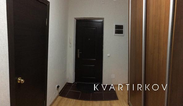 Квартира  рядом с метро Динамо, Екатеринбург - квартира посуточно