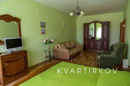 Квартира расположена в новом жилом комплексе 