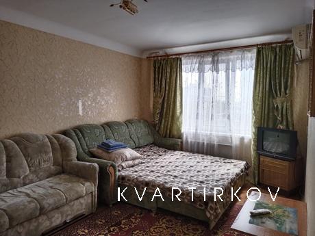 Квартира в центре города, дом современной постройки. В кварт