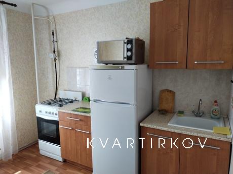 Уютная квартира посуточно в Волжском, Волжский - квартира посуточно