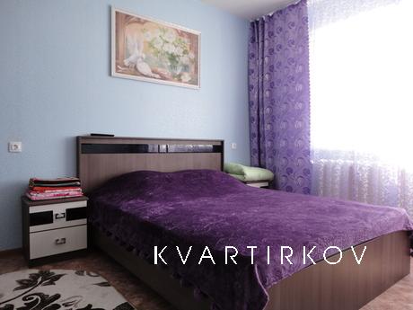 Новый дом, новая мебель, новая техника.
Чеки, перечисление.