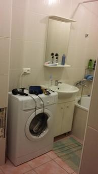 Стильная уютная квартира в новом доме в центре города, в шаг