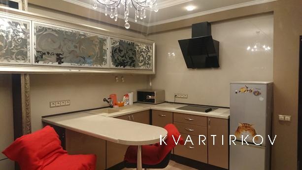 2 bedroom apartment in the center, Ростов-на-Дону - квартира подобово