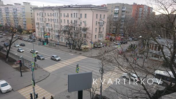 2 bedroom apartment in the center, Ростов-на-Дону - квартира подобово