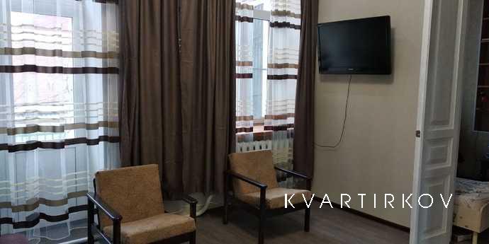 2 bedroom apartment on Gorky, Ростов-на-Дону - квартира подобово