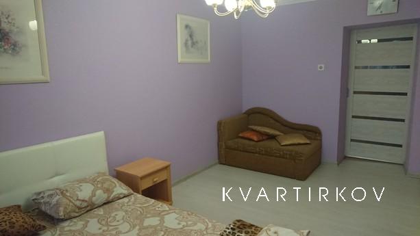 2-room apartment on Bolshaya Sadovaya, Rostov-on-Don - apartment by the day