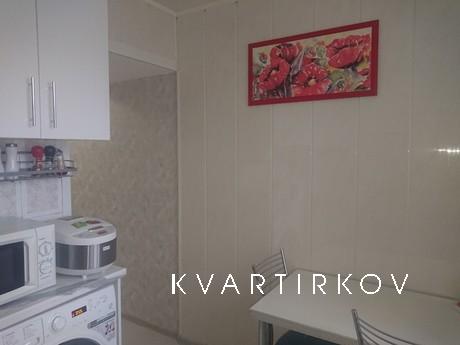 2-room apartment on Bolshaya Sadovaya, Rostov-on-Don - apartment by the day
