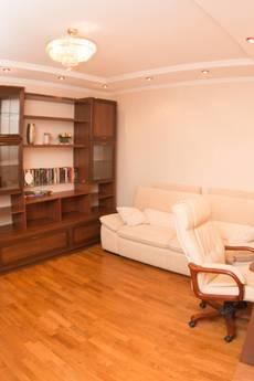 2-bedroom apartment on Voroshilovsk, Ростов-на-Дону - квартира подобово