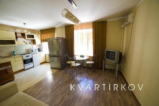 The apartment had once lived Alla Pugacheva ... no joke. Do 