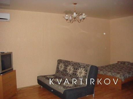 1 комнатная квартира в новом доме, Краснодар - квартира посуточно