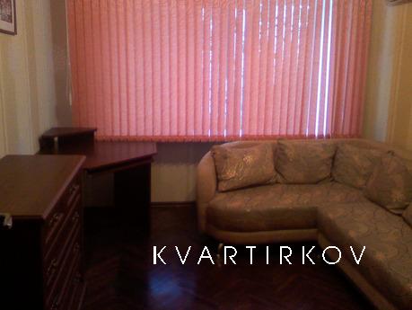 3-bedroom in Pechersk, Kyiv - apartment by the day