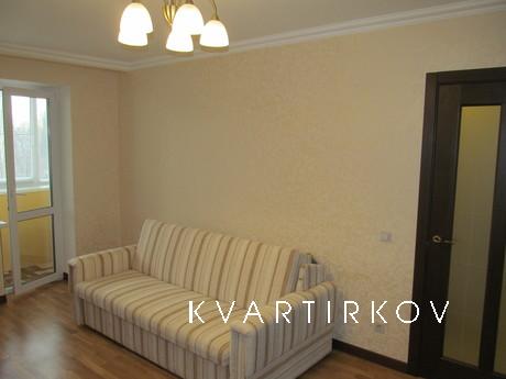 Посуточная аренда 2-ух комнатной квартиры по Харьковскому шо