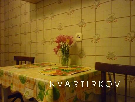 3 кім. квартира в Центрі Краснодара, Краснодар - квартира подобово