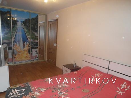 Сдается посуточно 2к. квартира. Евро, Казань - квартира посуточно