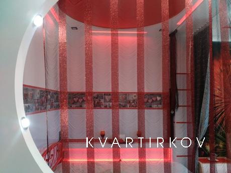 Двокімнатна квартира з джакузі і душем, Київ - квартира подобово
