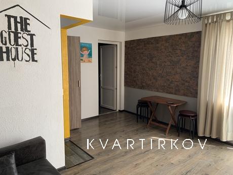 Guest House Shafran, Chernomorsk (Illichivsk) - apartment by the day