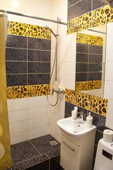 Посуточно космонавтов 58, Екатеринбург - квартира посуточно