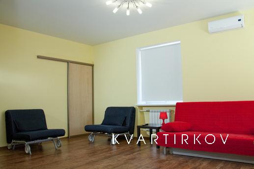 Посуточно космонавтов 58, Екатеринбург - квартира посуточно