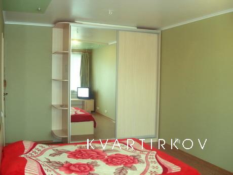 Apartment Caravan Heroes of Labor, Kharkiv - apartment by the day