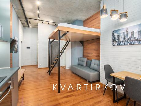 Deluxe Loft style apartment, Киев - квартира посуточно