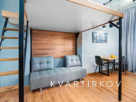 Deluxe Loft style apartment, Киев - квартира посуточно
