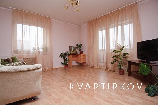 Челябинск Молодогвардейцев, 39В, Челябинск - квартира посуточно