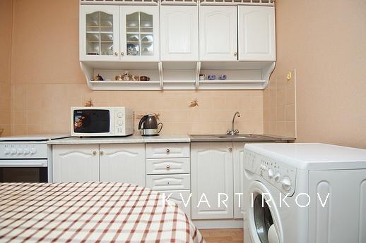 Челябинск Молодогвардейцев, 39В, Челябинск - квартира посуточно