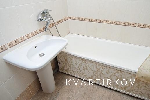 Челябинск Молодогвардейцев, 39В, Челябинск - квартира посуточно