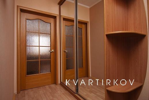 Челябинск Молодогвардейцев, 39В, Челябинск - квартира посуточно