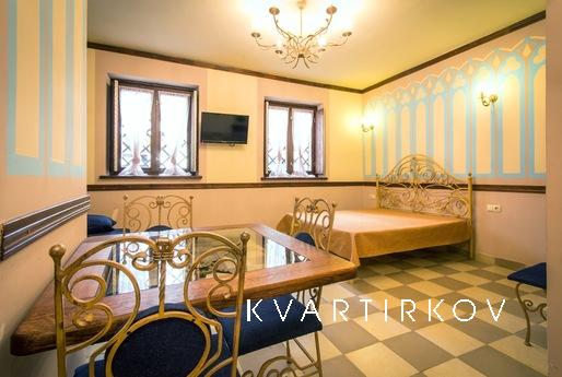 Cozy apartment on Market Square, Lviv - apartment by the day