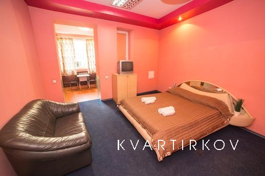 Бронирование происходит исключительно по телефонному звонку.