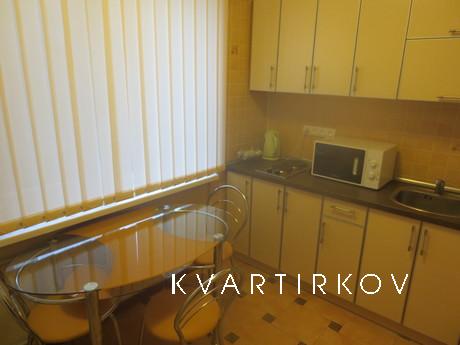 SHORT Rent 1 because m.Alekseevskaya squ, Kharkiv - apartment by the day