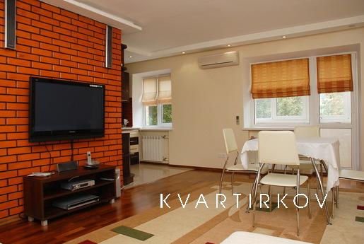 Квартира люкс в центрі Києва Квартира з гарним дизайнерським