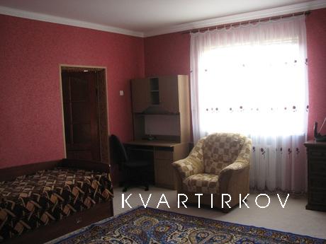 Апартаменти в приватному будинку, Вишгород - квартира подобово