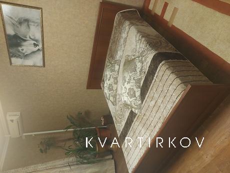 Rent a beautiful 2-bedroom apartment, Kropyvnytskyi (Kirovohrad) - apartment by the day