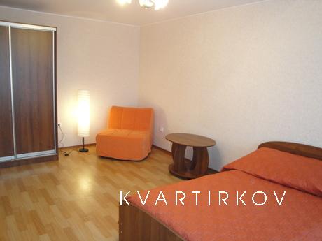 Сучасна квартира в новому будинку., Краснодар - квартира подобово