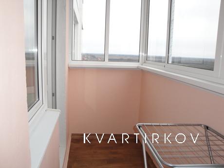 Сучасна квартира в новому будинку., Краснодар - квартира подобово