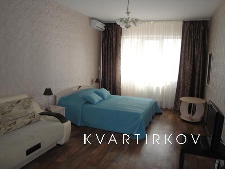  - Квартиры посуточно в Краснодаре без посредников.
Стильная