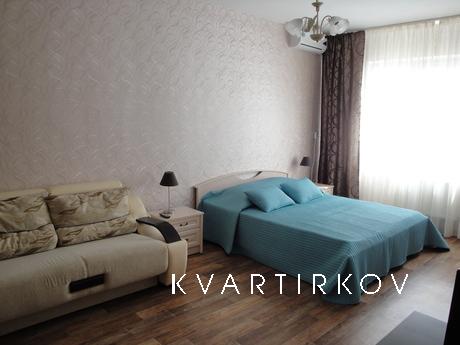 Стильная квартира с королевской кроватью, Краснодар - квартира посуточно